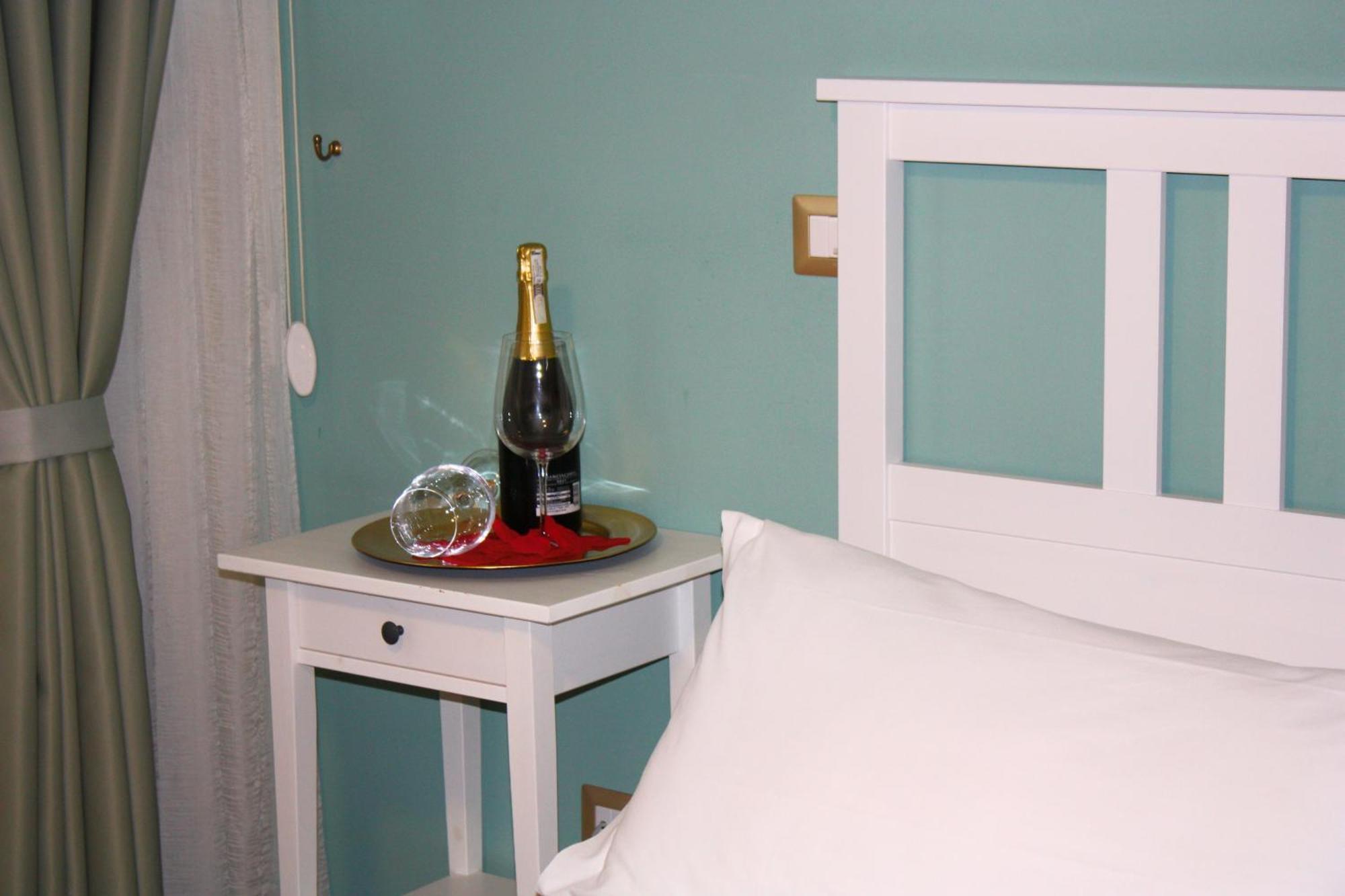 Sigis Hotel פיומיצ'ינו מראה חיצוני תמונה